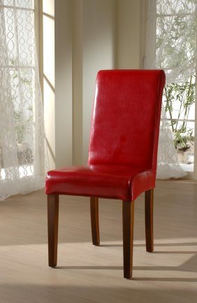 sedia da interno in ecopelle di colore rosso